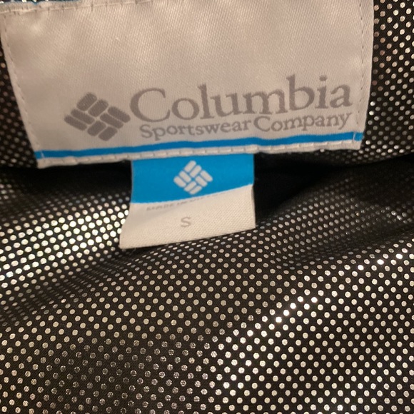 Columbia Puffer Coat - Picture 4 of 4